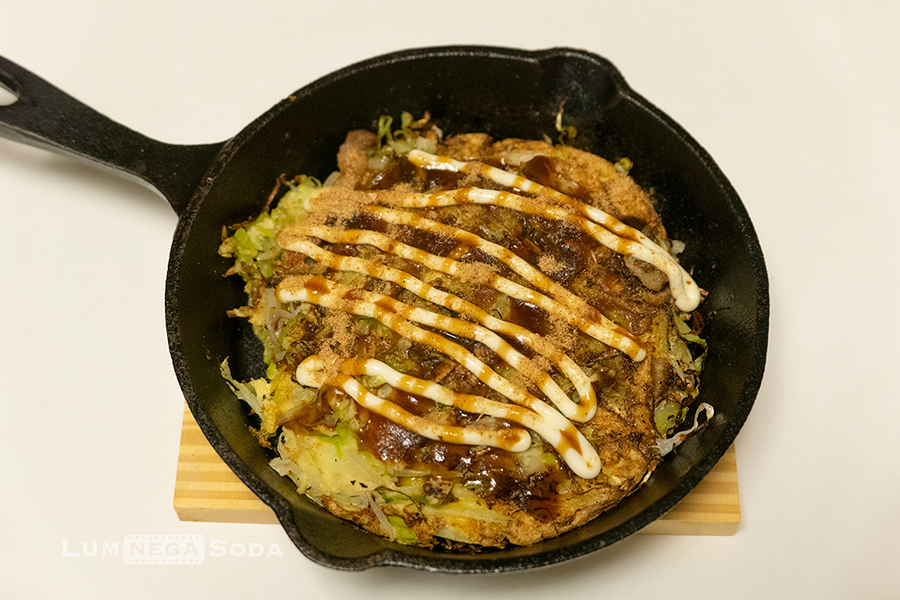 okonomiyaki cooked with pork